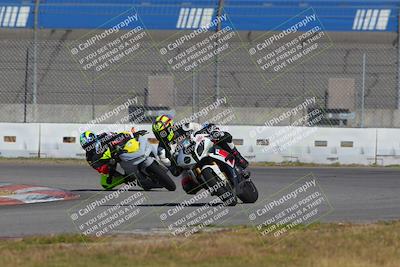 media/Nov-26-2022-Fastrack Riders (Sat) [[b001e85eef]]/Level 1/Session 3 Outside Turn 9/